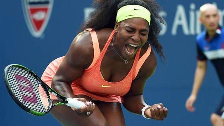 Serena kabus gördü