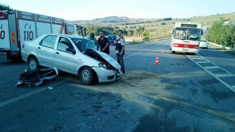 Kandıra yolunda trafik kazası: 1 ölü, 8 yaralı