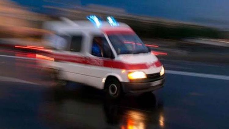 Teröristler ambulansa ateş açtı