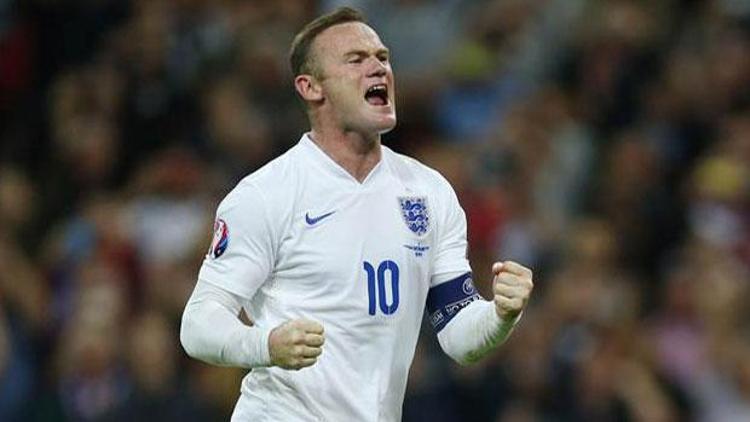 İngiltere tulum çıkardı Rooney tarih yazdı