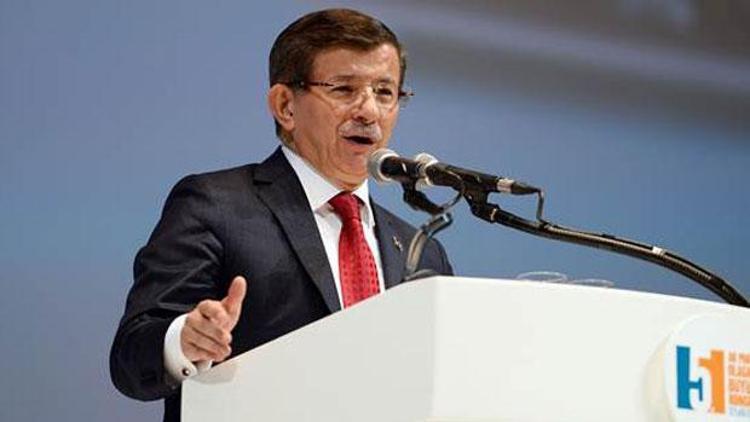 Yeniden AK Parti Genel Başkanı seçilen Başbakan Ahmet Davutoğlu teşekkür konuşması yaptı