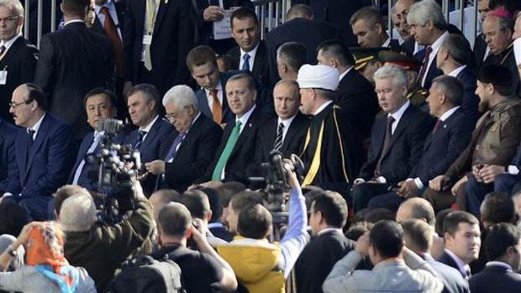 Cumhurbaşkanı Erdoğan, Putin ile birlikte Moskova Merkez Camiinin açılışını yaptı