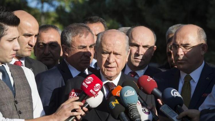 MHP lideri Bahçeli: Yapamıyorsa iktidarı versin bize