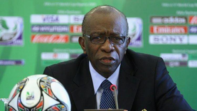 FIFAdan Warnera ömür boyu men cezası