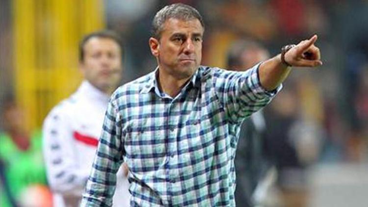 Hamza Hamzaoğlu: Podolskinin eline çarpıyor