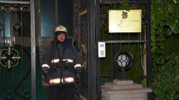Ukrayna Büyükelçiliğinde yangın