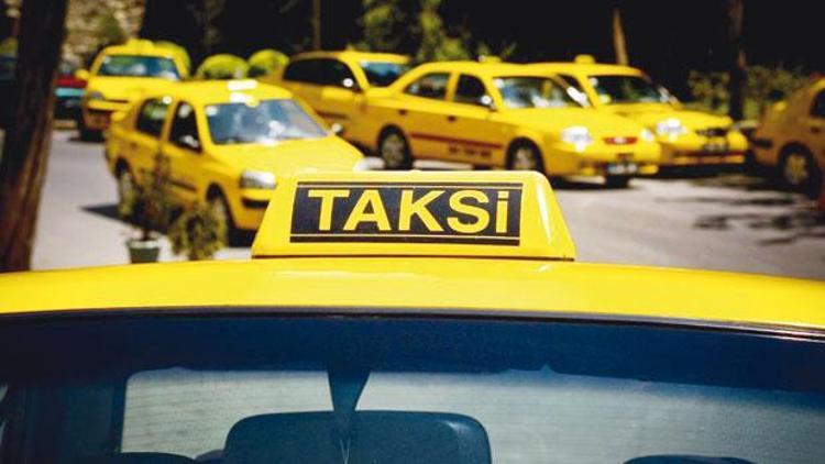 Cumhurbaşkanı Genel Sekreterine yol vermedi, 88 lira ceza kesildi