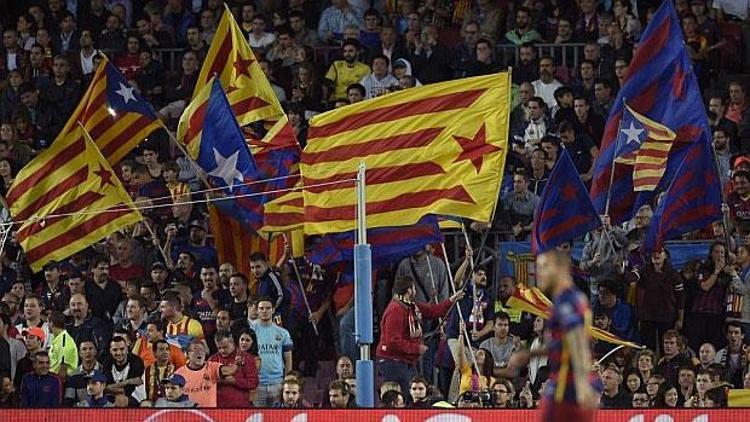Barcelonaya bağımsızlık bayrağı cezası