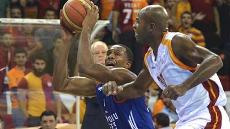 Galatasaray: 60 Anadolu Efes: 71