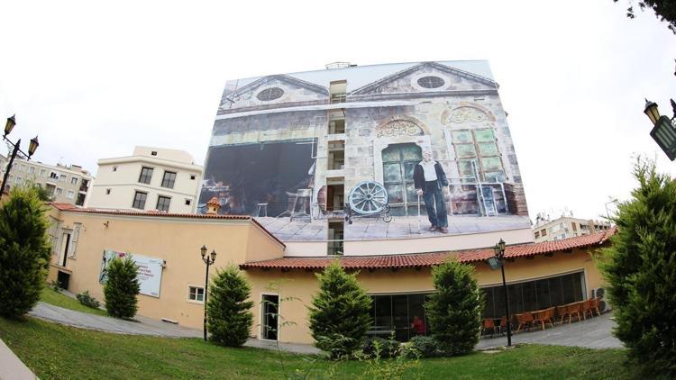 Bornova’nın duvarları sanatla renkleniyor