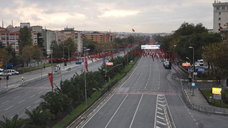 Vatan Caddesi 29 Ekim Cumhuriyet Bayramı provaları nedeniyle trafiğe kapatıldı