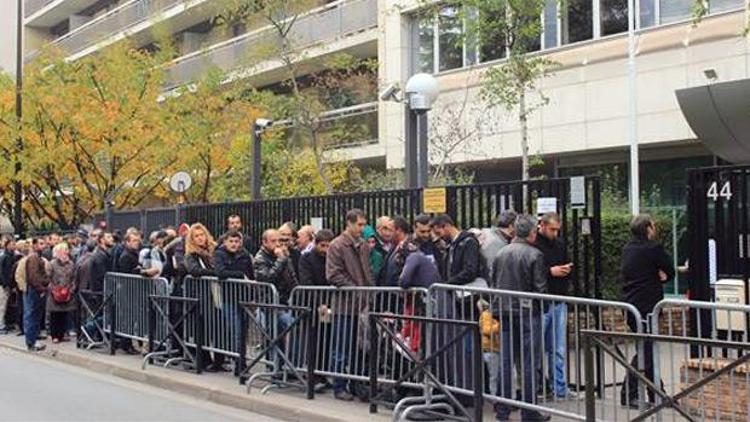 Avrupada seçim sandıklarında son gün yoğunluğu