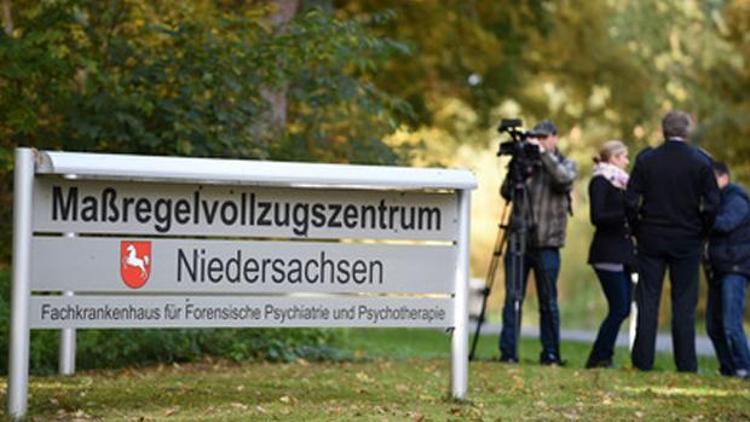 Almanya’da beş mahkum firar etti