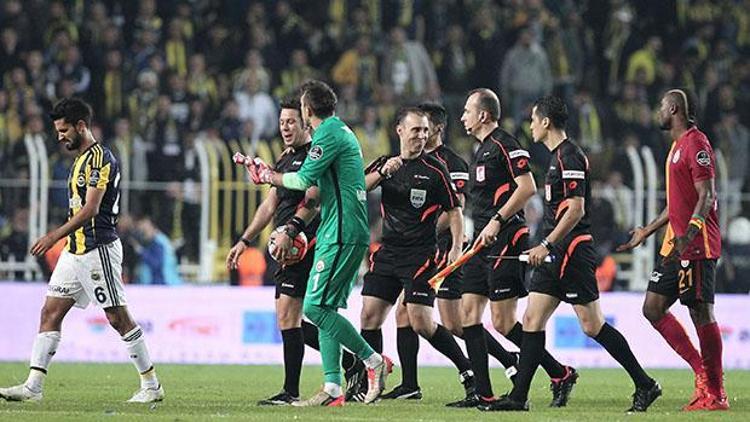 Fenerbahçeye derbi şoku TFF...