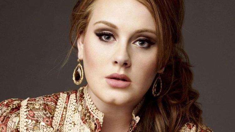 Adele ile yeni albümü 25in aşkı