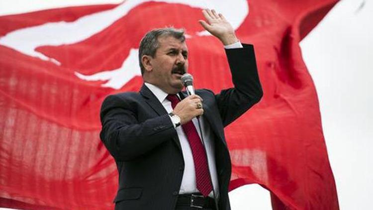 BBP lideri Mustafa Destici isyan etti: ‘Kanallar kapandı biz çıkmıyoruz rahatladınız mı’