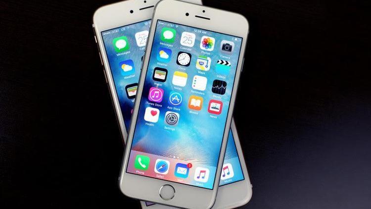 iPhone 7 OLED ekranla gelebilir