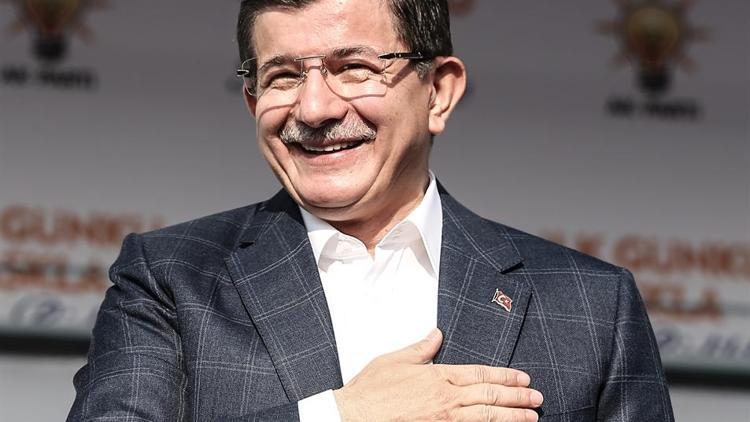 Başbakan Ahmet Davutoğlu: Bahçelinin Konya’dan özür dilemesi gerekiyor