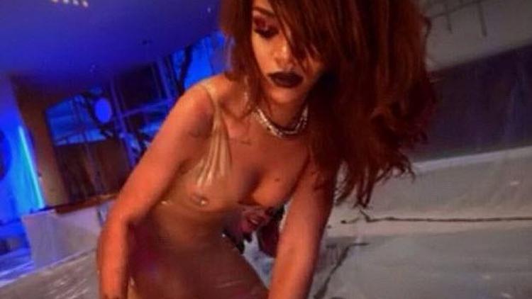 Rihannanın BBHMM klibinin silinen sahneleri şaşırttı