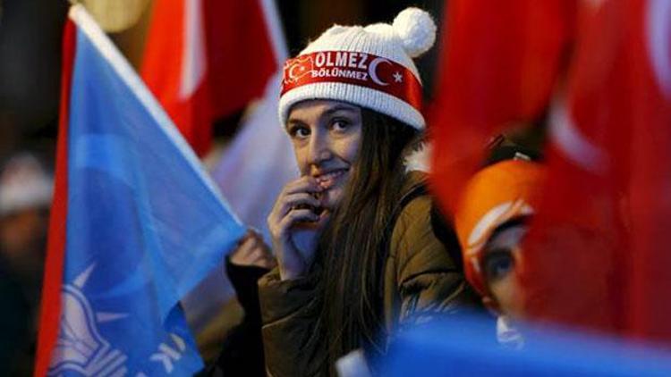 Türkiyedeki seçimlerin sonuçları uluslararası basının manşetlerinde