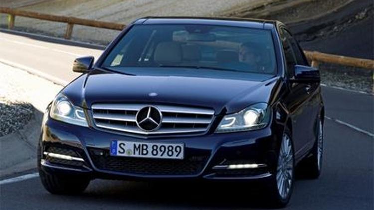 Mercedes 126 bin aracı geri çağırıyor
