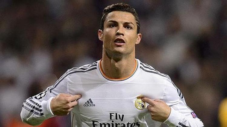 Ronaldo Real defterini kapatıyor