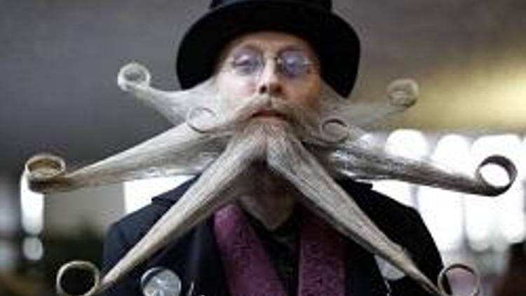 Dünyanın en ilginç sakal ve bıyıkları yarıştı