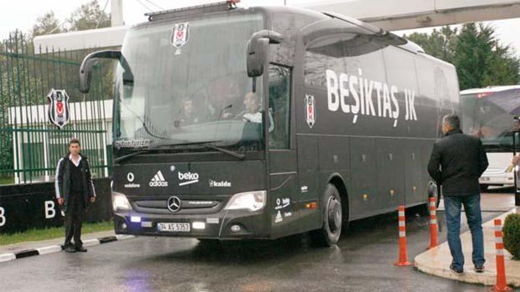 Beşiktaş otobüsüne 413 lira ceza