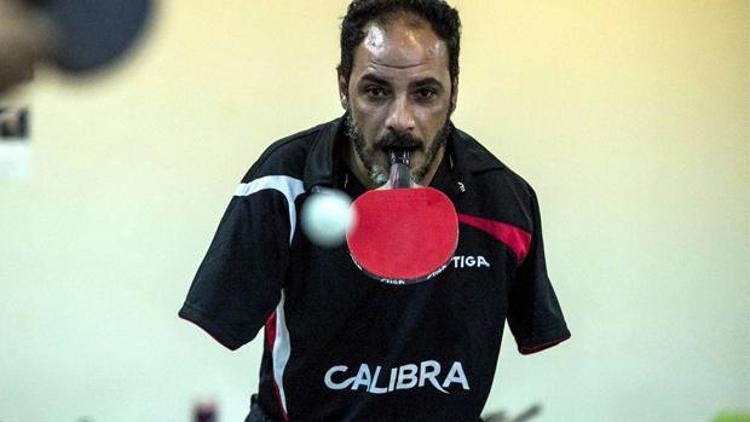 Mısırlı engelli masa tenisçi hayran bırakıyor