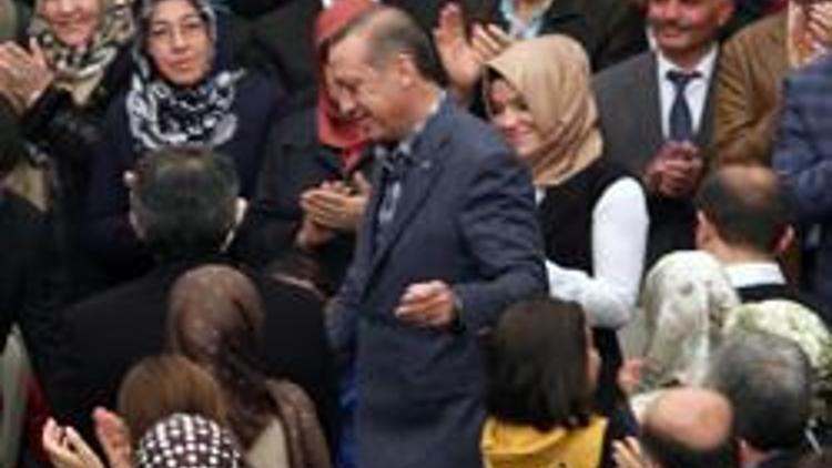 Erdoğan: Yurt sıkıntısından kız-erkek öğrenciler aynı evde kalıyor