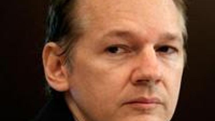 Time’ın Yılın Kişisi anketinde halkın şampiyonu Assange