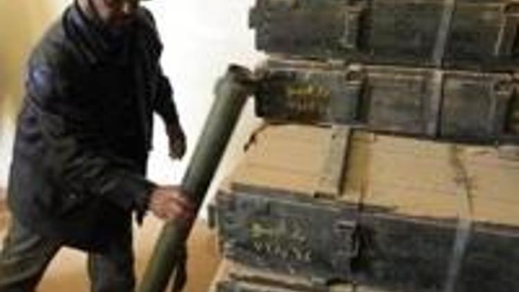 Libya isyan ordusu savaşa hazırlanıyor