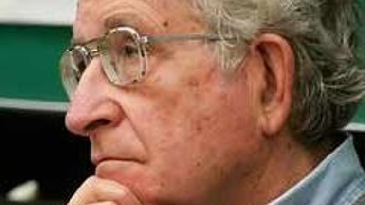 Chomsky: Wikileaks belgeleri demokrasiye duyulan nefreti gösteriyor
