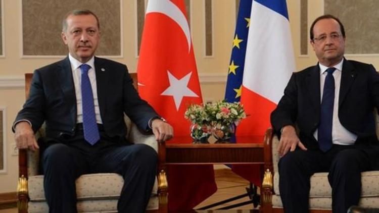 Erdoğandan Fransa Cumhurbaşkanına taziye telefonu