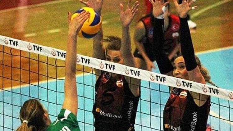 Salihli Belediyespor 1 - 3 Vakıfbank