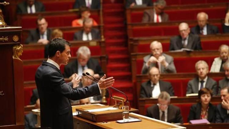 Fransa Başbakanı Valls: Fransaya yönelik kimyasal ya da biyolojik saldırı riski var