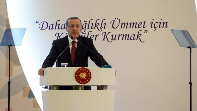 Cumhurbaşkanı Erdoğan: Müslümanların izzetini bir avuç teröriste teslim edemeyiz