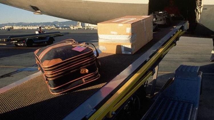 Uçağa verilen valizler tek tek açılarak aranacak, kilitliyse kırılacak