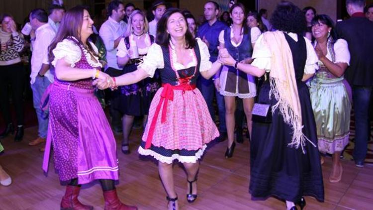 Soğuk havayı Oktoberfest ısıttı