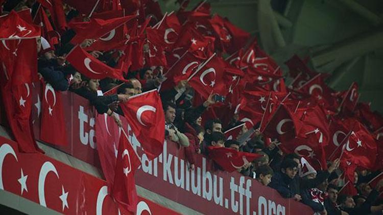 Türkler EURO 2016 için Fransaya gelmesin