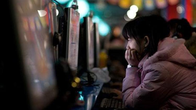 Çinde 10 yıldır kayıp olan genç kız internet kafede bulundu