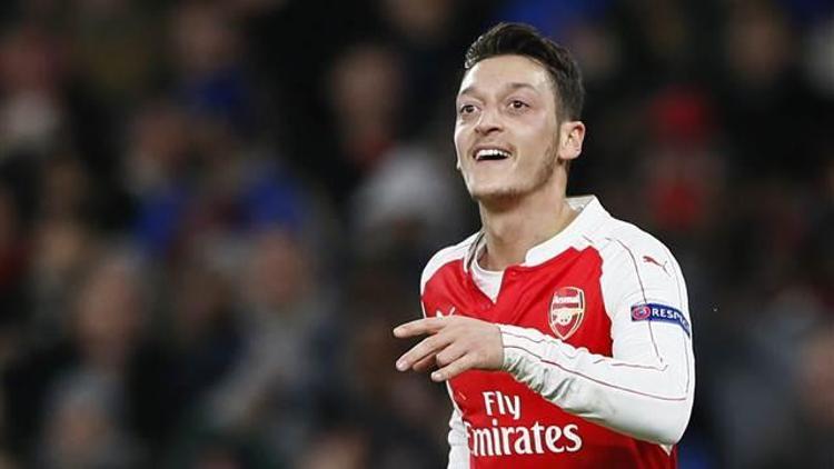 Mesut Özil Şampiyonlar Liginde tur atlayacaklarına inanıyor