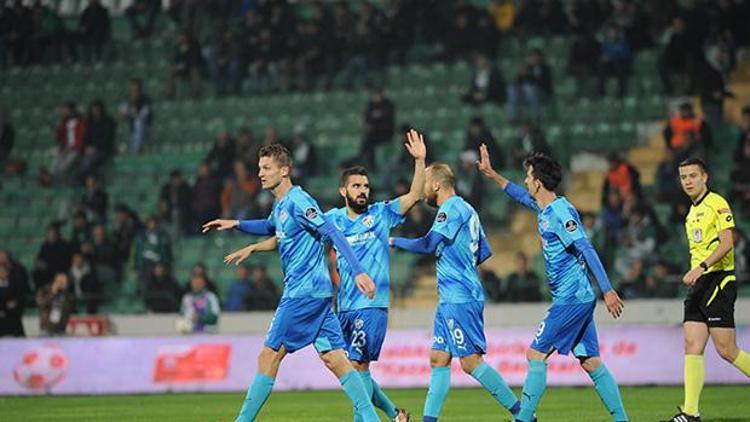 Bursaspor: 3 - UTAŞ Uşakspor: 0