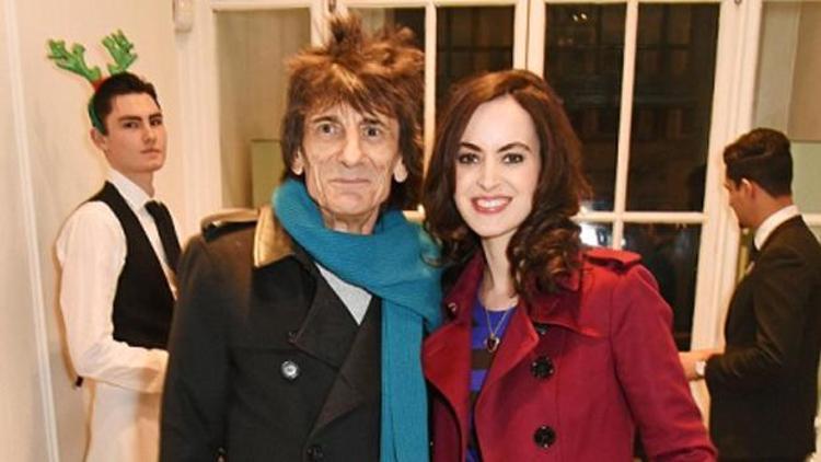 Rolling Stones’un genç delikanlısı 68 yaşında ikiz babası olacak