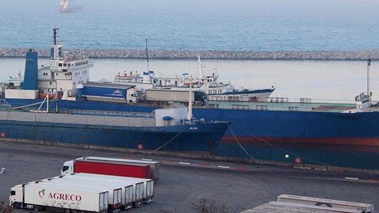Rus gemileri 5 gündür limanda bekliyor