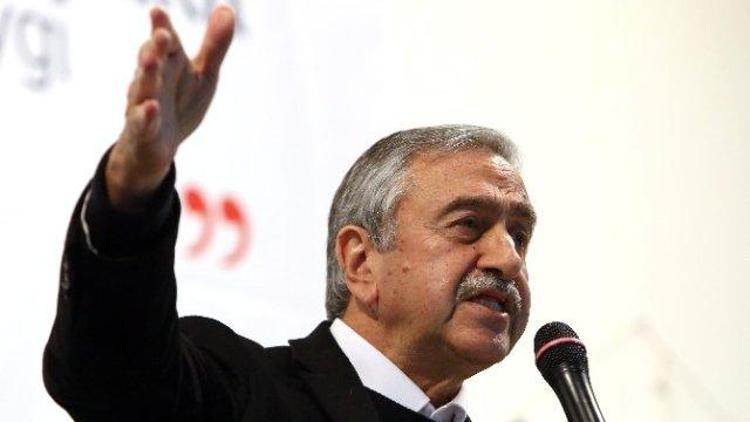 Akıncı’dan ‘Papalık’ önerisi