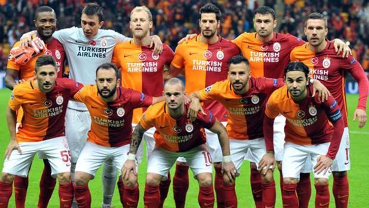 Galatasaray, Manchester United’ın peşinde