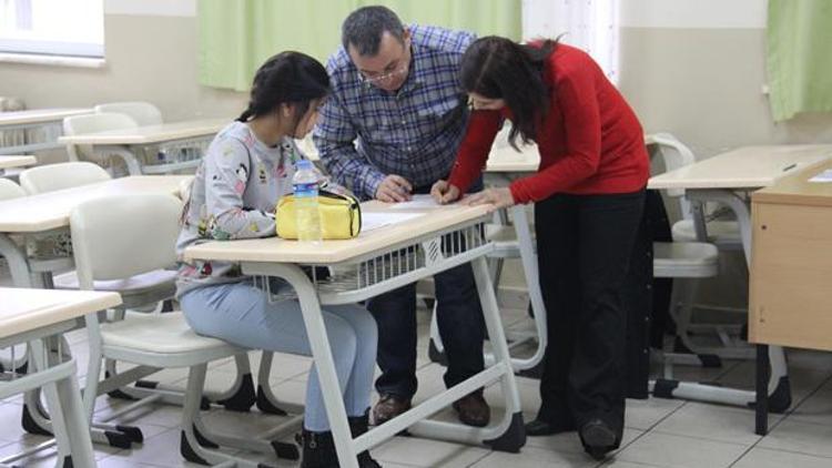 TEOG mazeretlileri sınava girdi