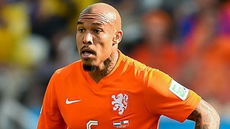 Galatasaray’da her yol De Jong’a çıkıyor