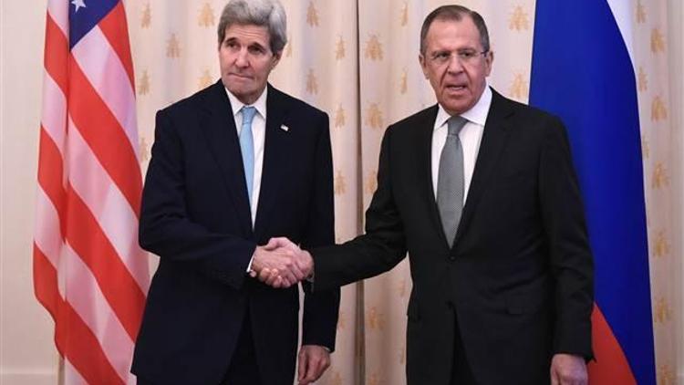 ABD Dışişleri Bakanı Kerry ile Rus mevkidaşı Lavrov Moskovada bir araya geldi